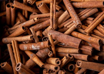 Best Cinnamon Oil Products 2024 34 cinnamon oil