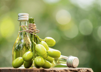 Our Top Recommended Neem Oil Products for Bed Bug Control: Your Ultimate Guide 2024 39 neem oil